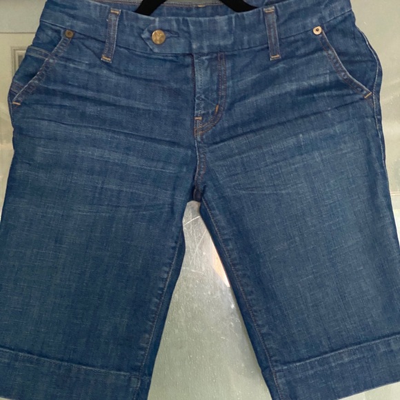 Denim short - Picture 1 of 6